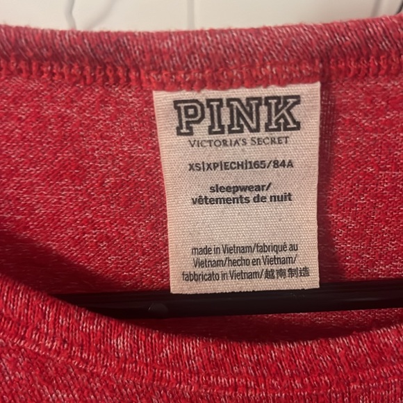 PINK Victoria’s Secret long sleeve - Picture 4 of 4